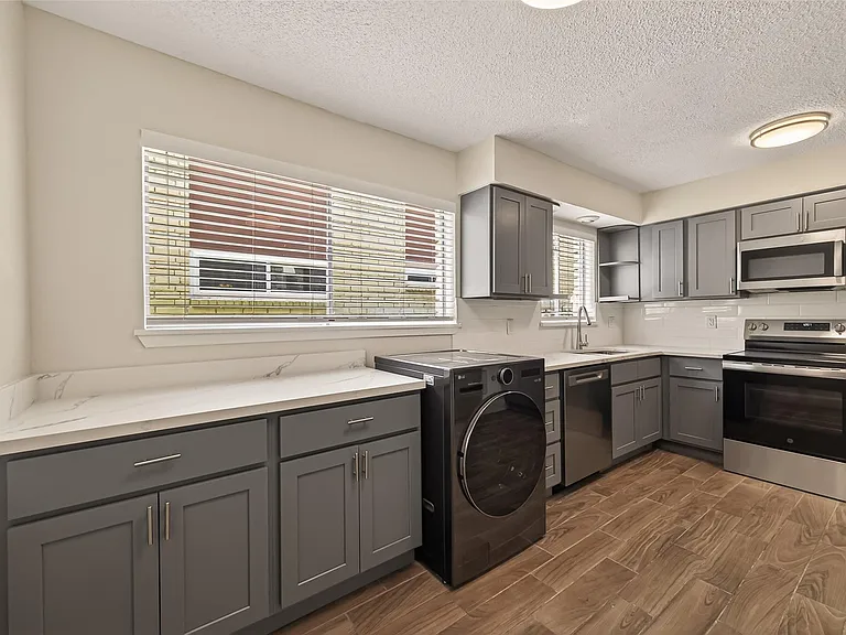 7714 Renwick Dr #M68 — Photo 13