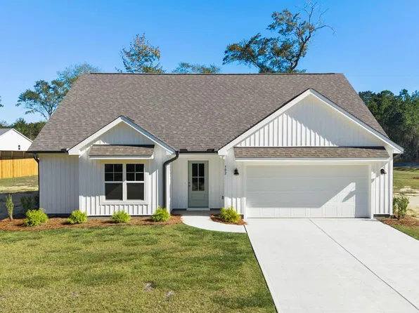 302 Riva Ridge, Burgaw, NC 28425