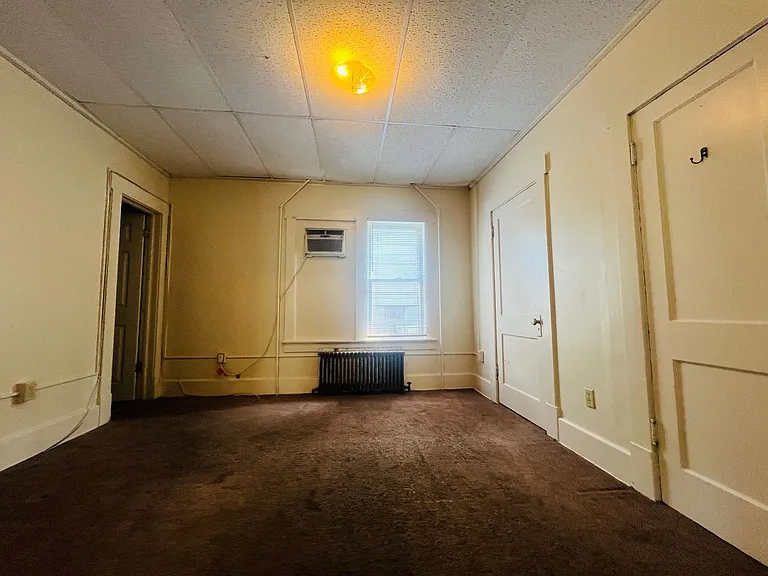 759 Garrison Ave — Photo 12