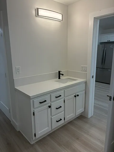 1 bed, 720 sqft, $1,500 — Photo 3