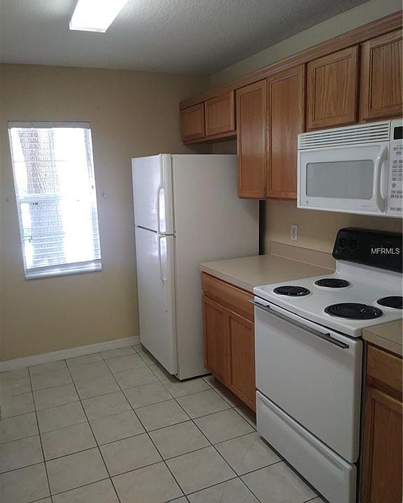 2nd image of 244 Castlekeeper Pl