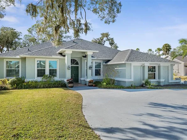 325 Lambert Ave, Flagler Beach, FL 32136