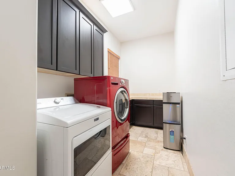 3552 E Jaeger Cir — Photo 12