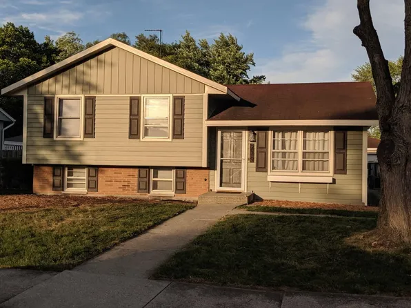 239 Rush Ct, Hobart, IN 46342