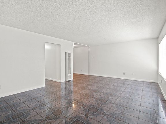 3rd image of 504 N Parkside Ave #B