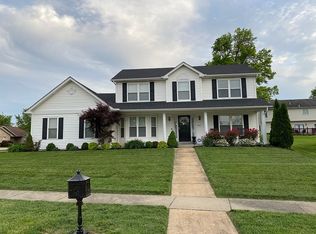 602 Tesson Park Ct, Hazelwood, MO