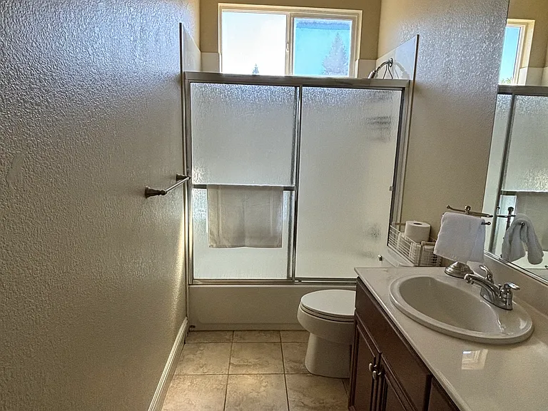 2099 Forest Glen Ct — Photo 13