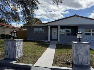 214 SE 3rd Ter, Dania, FL 33004