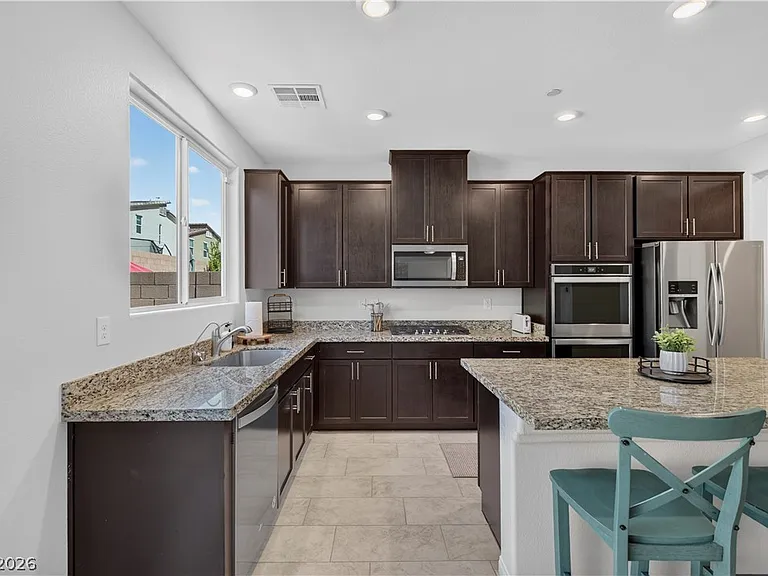 325 Breve Ct — Photo 17