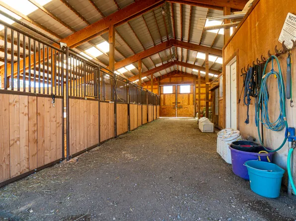 2218 SW 79th St, Redmond, OR 97756