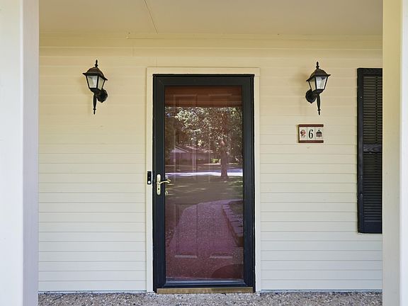 4th image of 6 Orange Blossom Cir