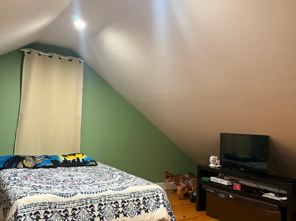 194-56 114th Road image 13 of 16