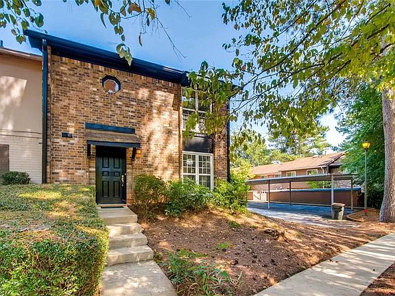 2nd image of 707 Garden View Dr