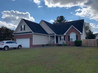 4218 Pete Warner Ct, Hope Mills, NC 28348