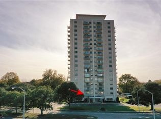 One Crawford Pkwy UNIT 203, Portsmouth, VA 23704