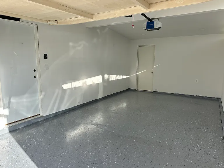 5137 Derrick Ct — Photo 24