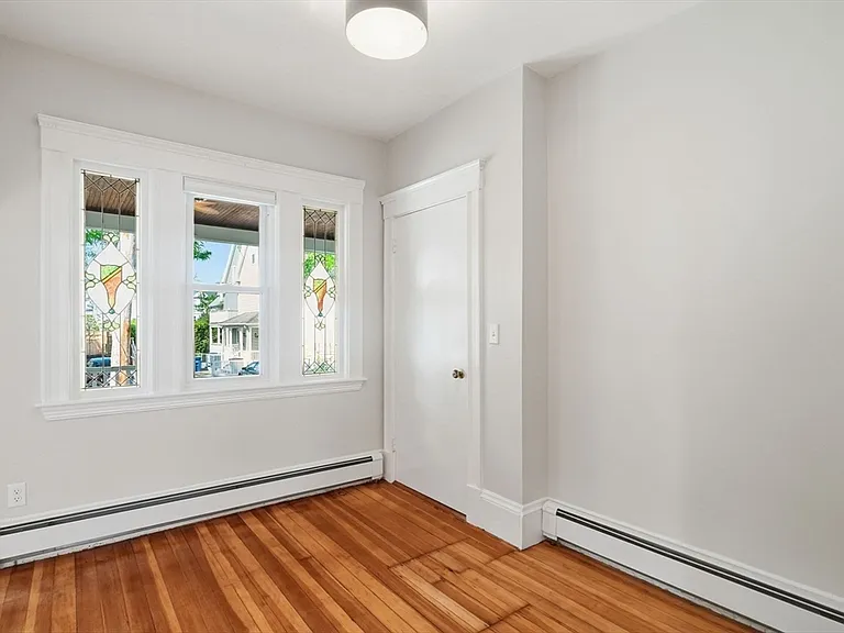 68 Electric Ave #1A — Photo 10