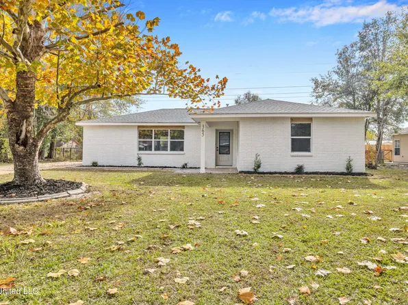365 Cedar Dr, Diberville, MS 39540