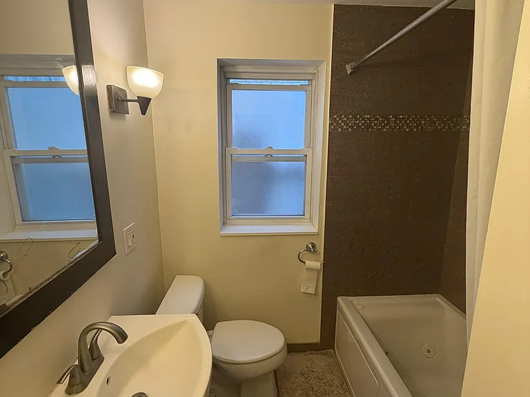 6121 N Mozart St #1 — Photo 5