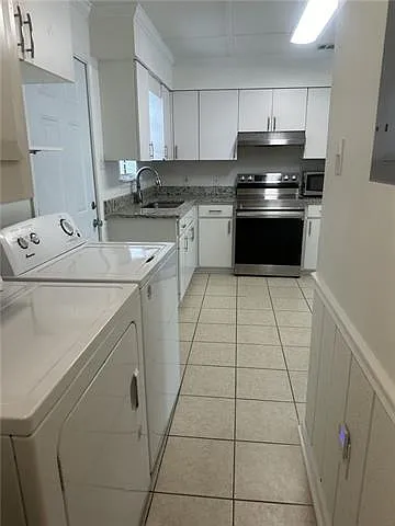704 S Cypress St #B — Photo 7