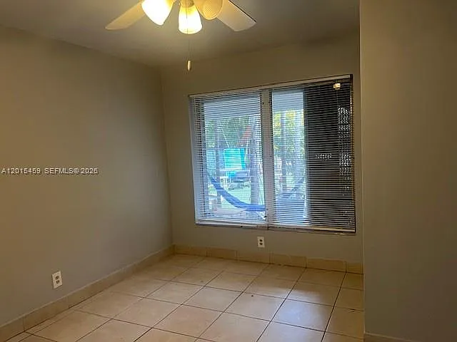 732 Moffett St #4A — Photo 11