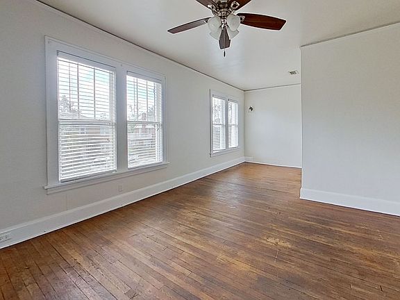 2nd image of 1279 Belmont Ter APT 3