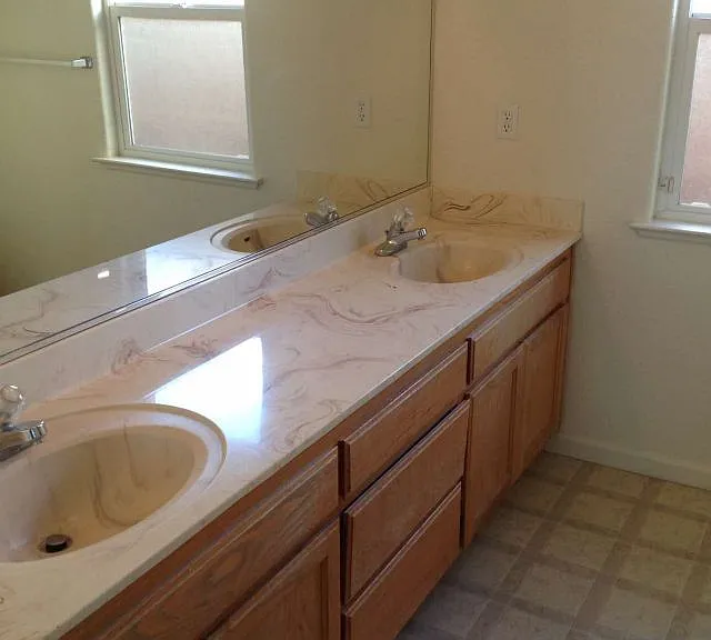 3134 W Lucich Dr — Photo 7