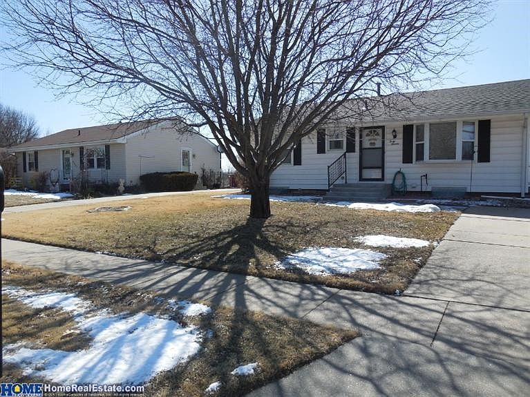 1st image of 4011 Gertie Ave