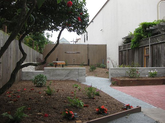 5th image of 419 9th Ave