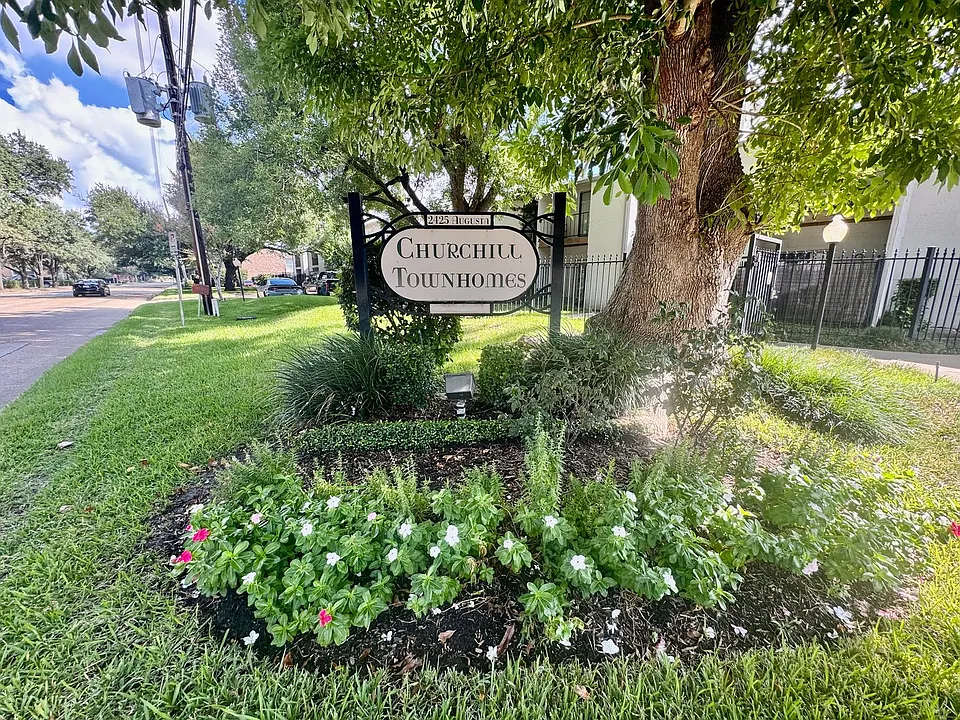 2425 Augusta Dr #59