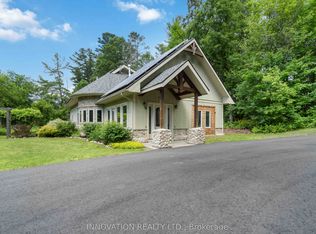 698 Moffat St, Pembroke, ON K8A3Y1