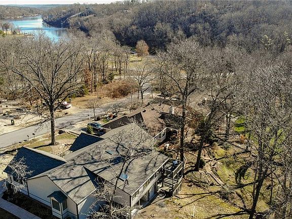 2nd image of 46 Quantock Hills Dr