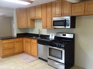 1533 Anthony Dr, Hampton, VA 23663