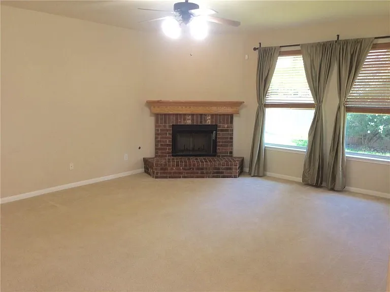 15409 Fisher Island Dr — Photo 15