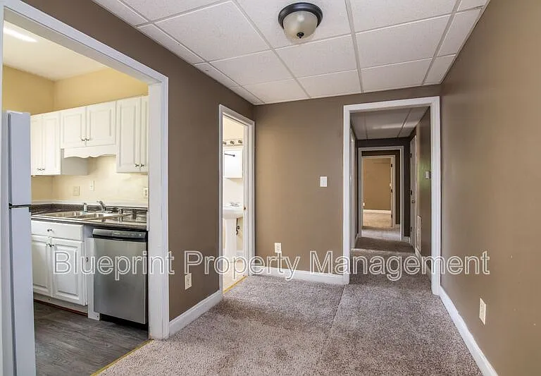 1720 Cullman Ave #3 — Photo 2