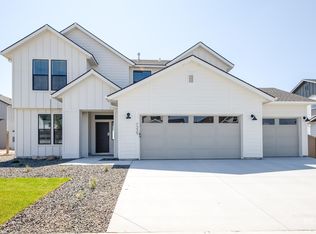 7280 W Crested Eagle Dr, Boise, ID 83709