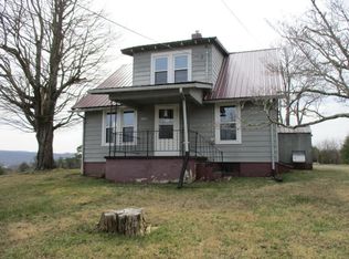 1639 Randolph Ave, Pulaski, VA 24301