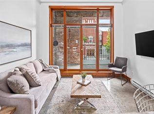 588 Pandora Ave #204, Victoria, BC