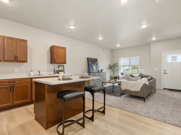 Harvest Ridge Townhomes