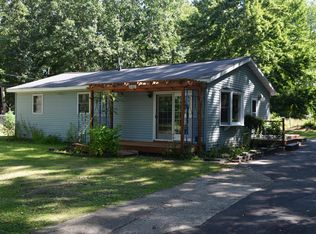 1576 S Brooks Rd, Muskegon, MI 49442