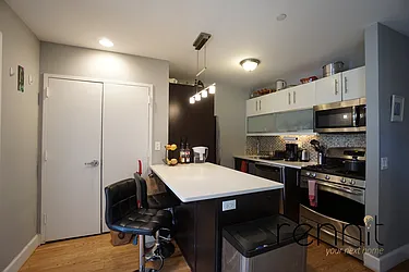 Rented by Rennit Inc.