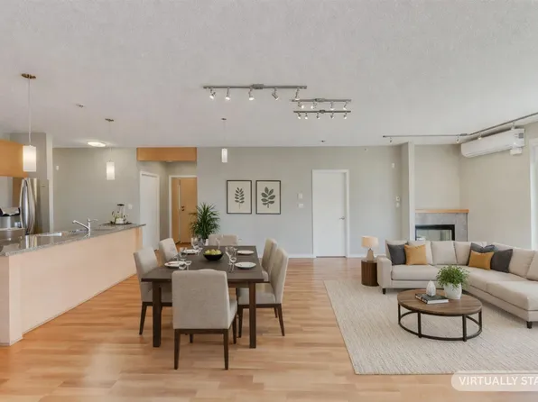 530 Raven Woods Dr #510, Burrard Inlet 3, BC V7G 2T5