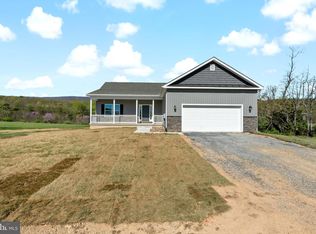 163 Hank Aaron Rd, Berkeley Springs, WV 25411