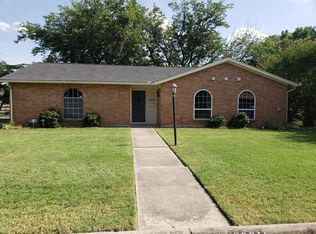 6201 Jennie Dr, Fort Worth, TX 76133