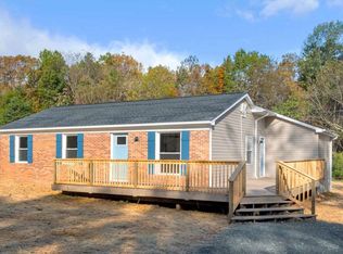 9703 Poindexter Rd, Louisa, VA 23093