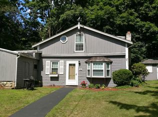 224 Stone St, Walpole, MA 02081