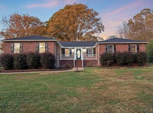 3420 Ceasar Town Rd, Powhatan, VA 23139