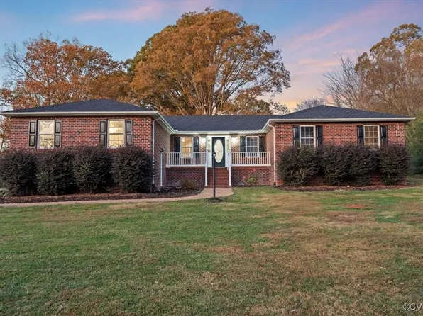 3420 Ceasar Town Rd, Powhatan, VA 23139