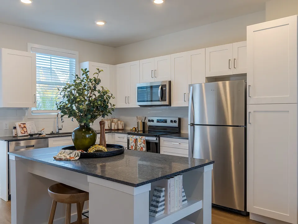 Ascend Cottages At Highland Square apartments community photo