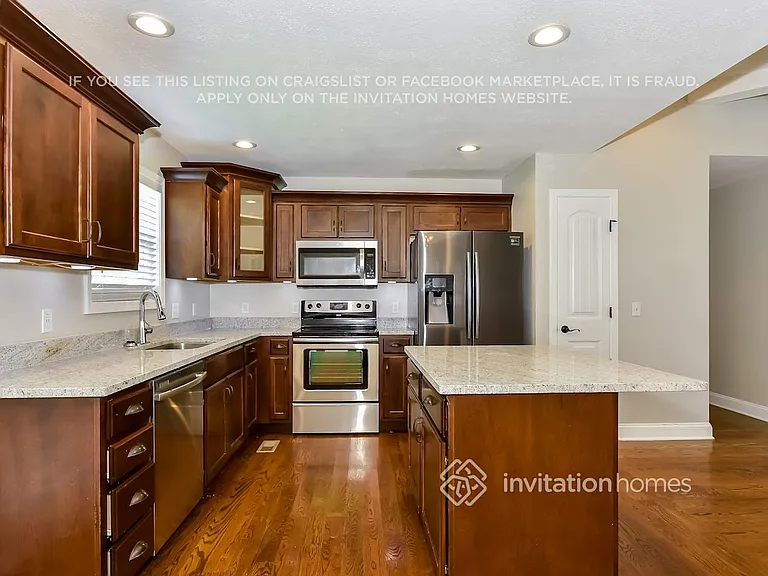 436 Palamino Ln — Photo 4
